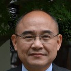 Portrait of Longjiang Fan