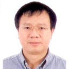 Portrait of Qingfeng Wang