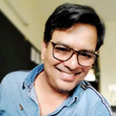 Portrait of Surindra Suthar